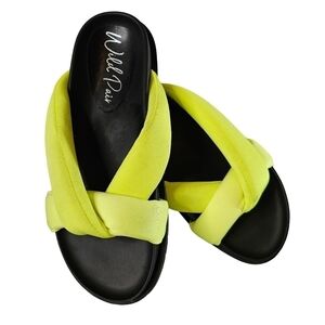 Wild Pair Waveside Plush Slide Silver Open Toe Flat Sandals Sz 6M
